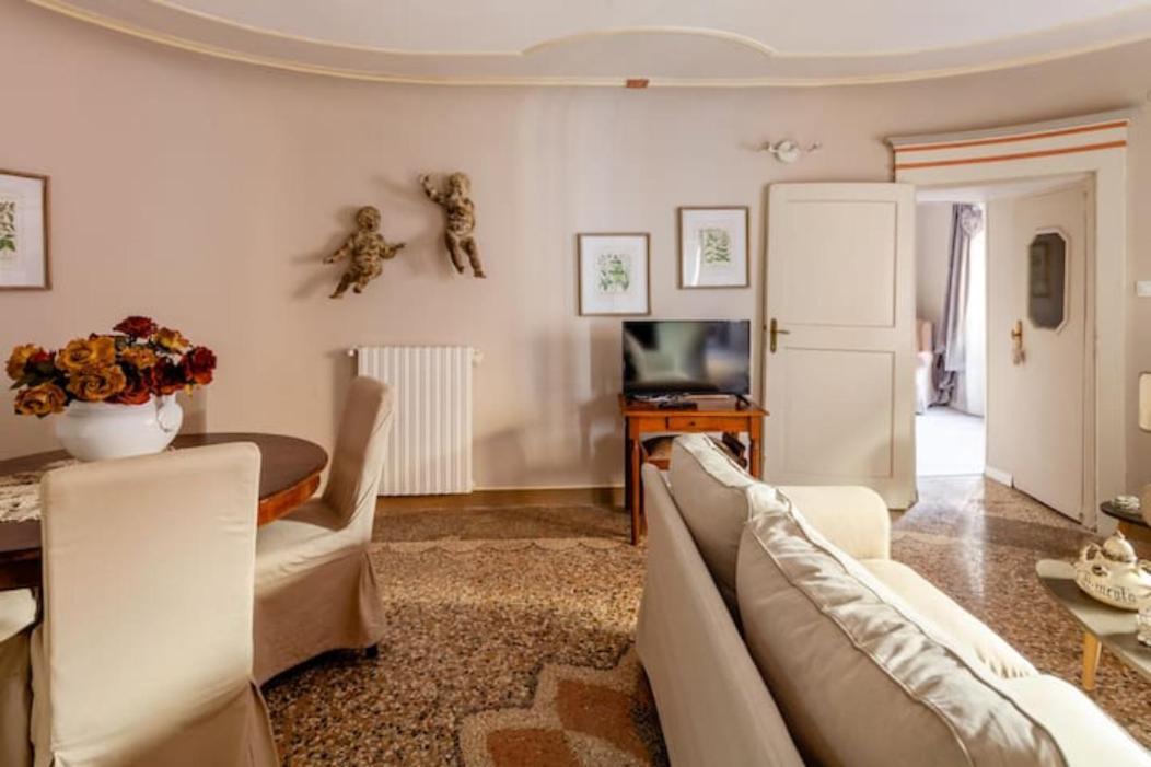 Realkasa Clavature Apartment Bologna Eksteriør bilde